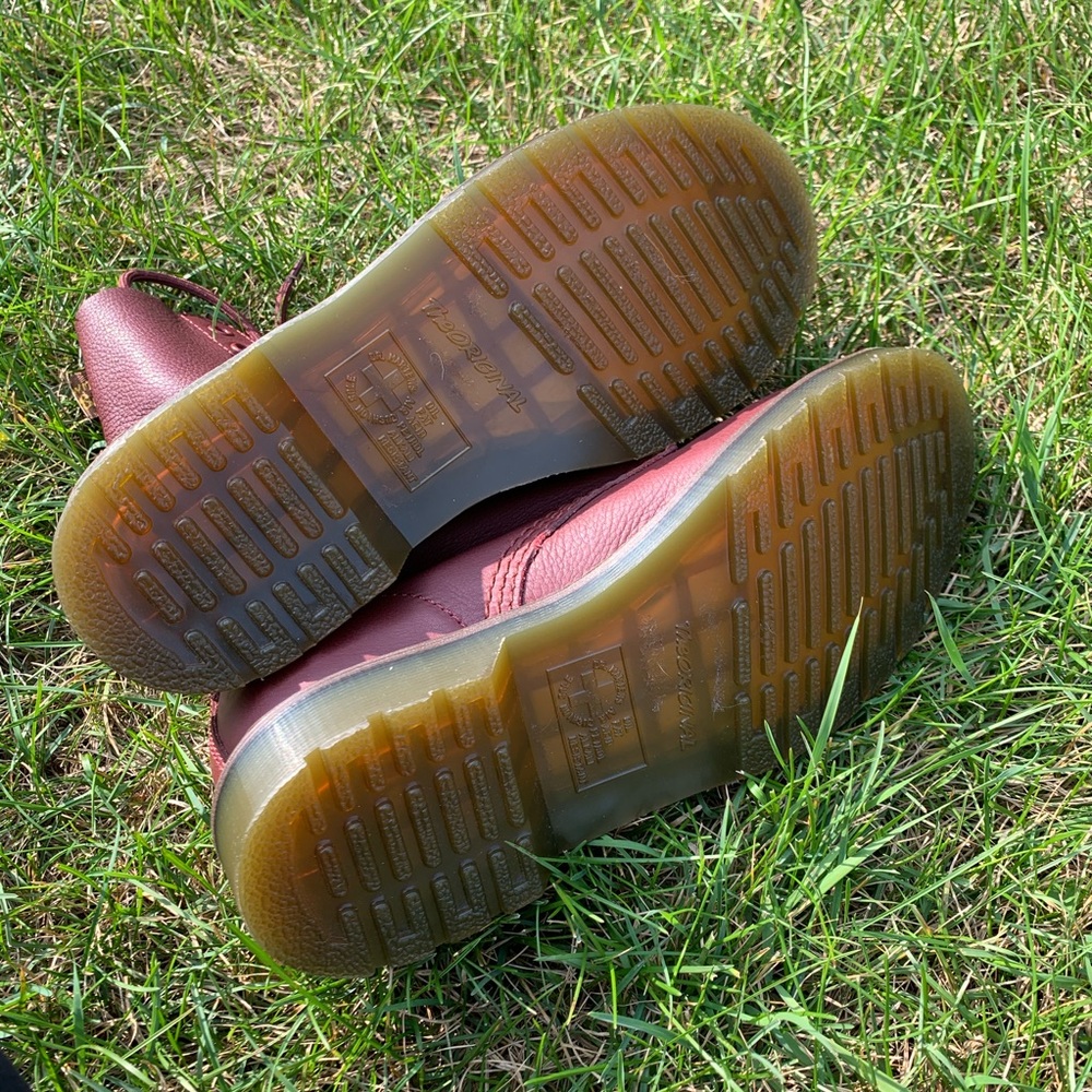 NEW Dr. Martens 1460 Pascal Virginia Leather Boots - Picture 6 of 7